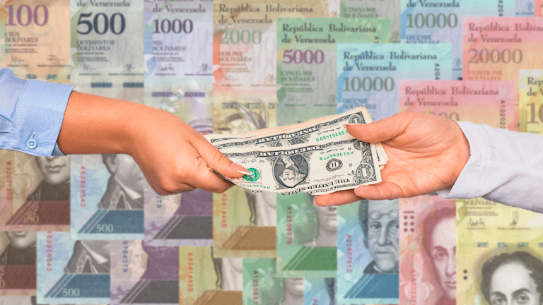 अब वेनेज़ुएला में डॉलर की तुलना में बिटकॉइन के साथ बोलिवर प्राप्त करना आसान है