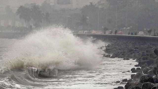 Cyclone Biparjoy: पीएम मोदी ने की समीक्षा बैठक, 15 जून को गुजरात तट से टकरा सकता है बेहद भीषण चक्रवाती तूफान